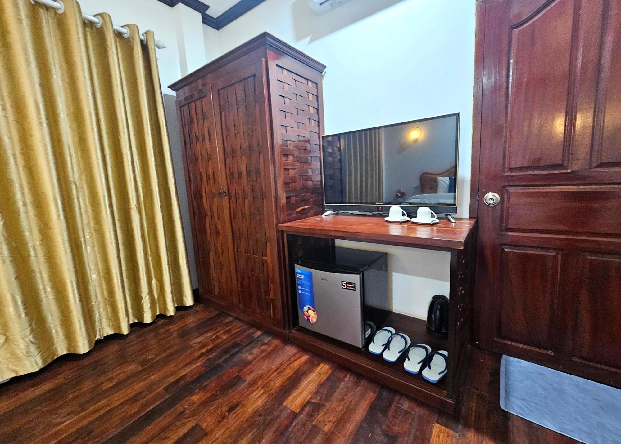 Win Hotel วังเวียง ภายนอก รูปภาพ