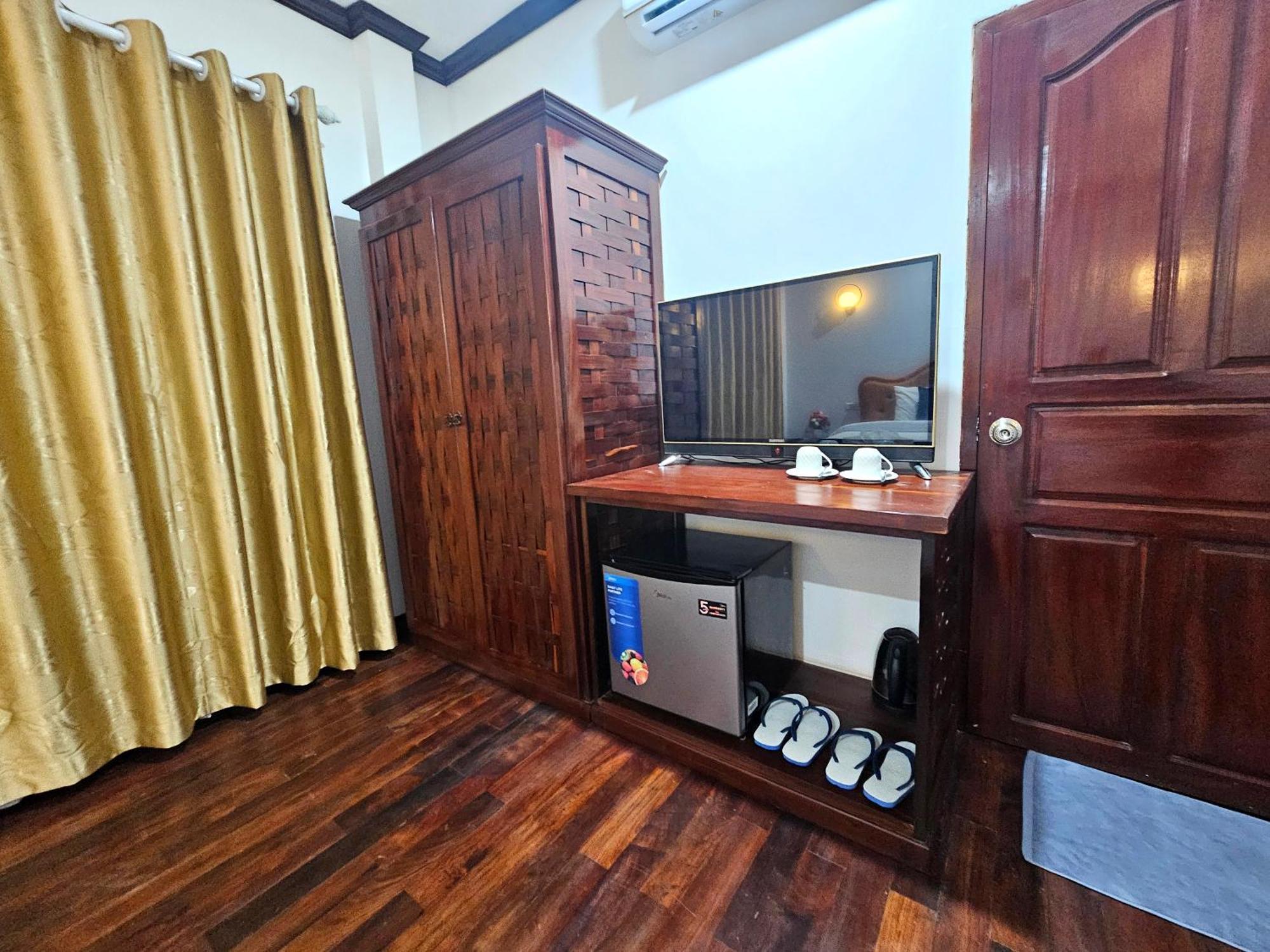 Win Hotel วังเวียง ภายนอก รูปภาพ