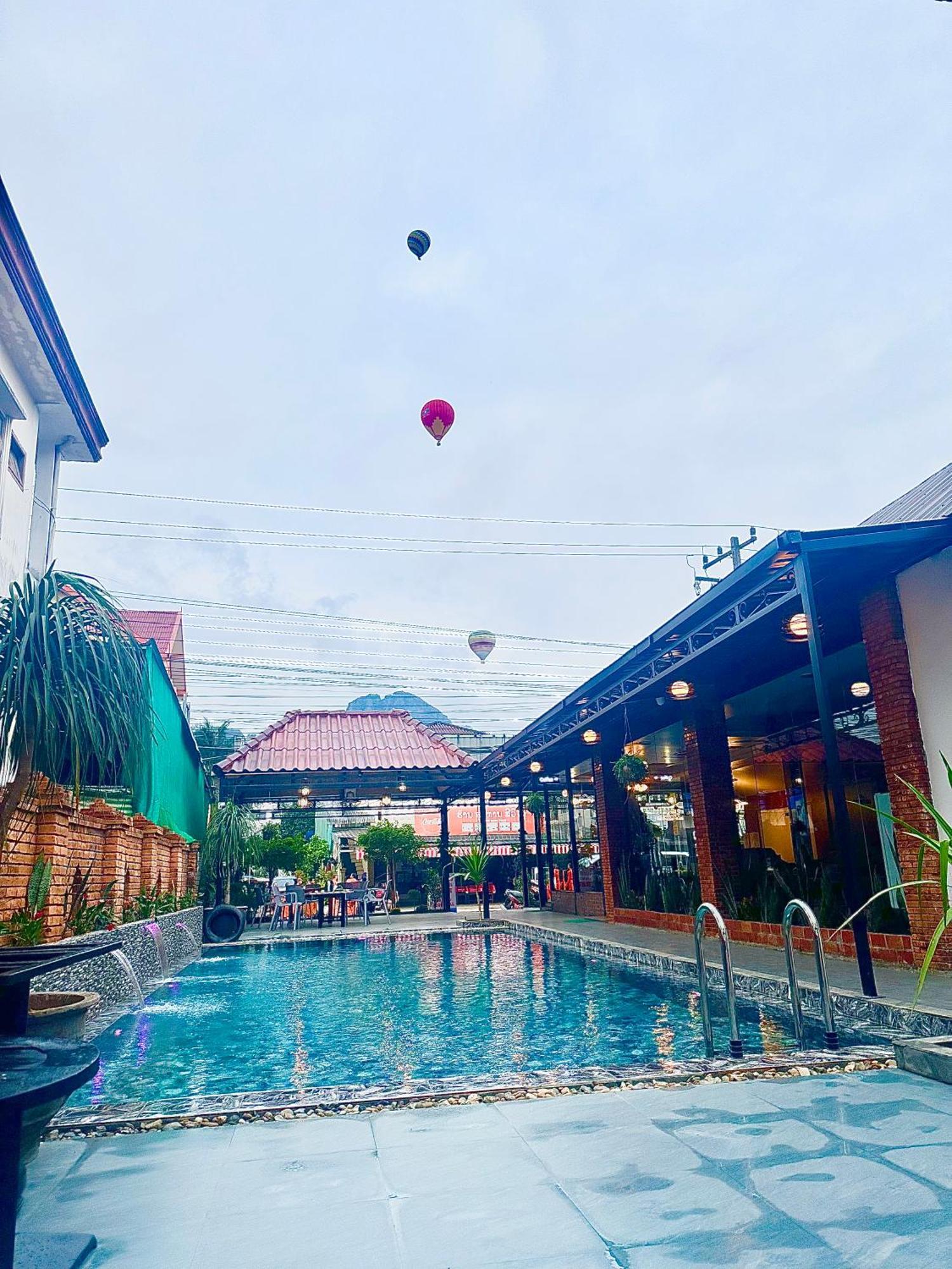Win Hotel วังเวียง ภายนอก รูปภาพ